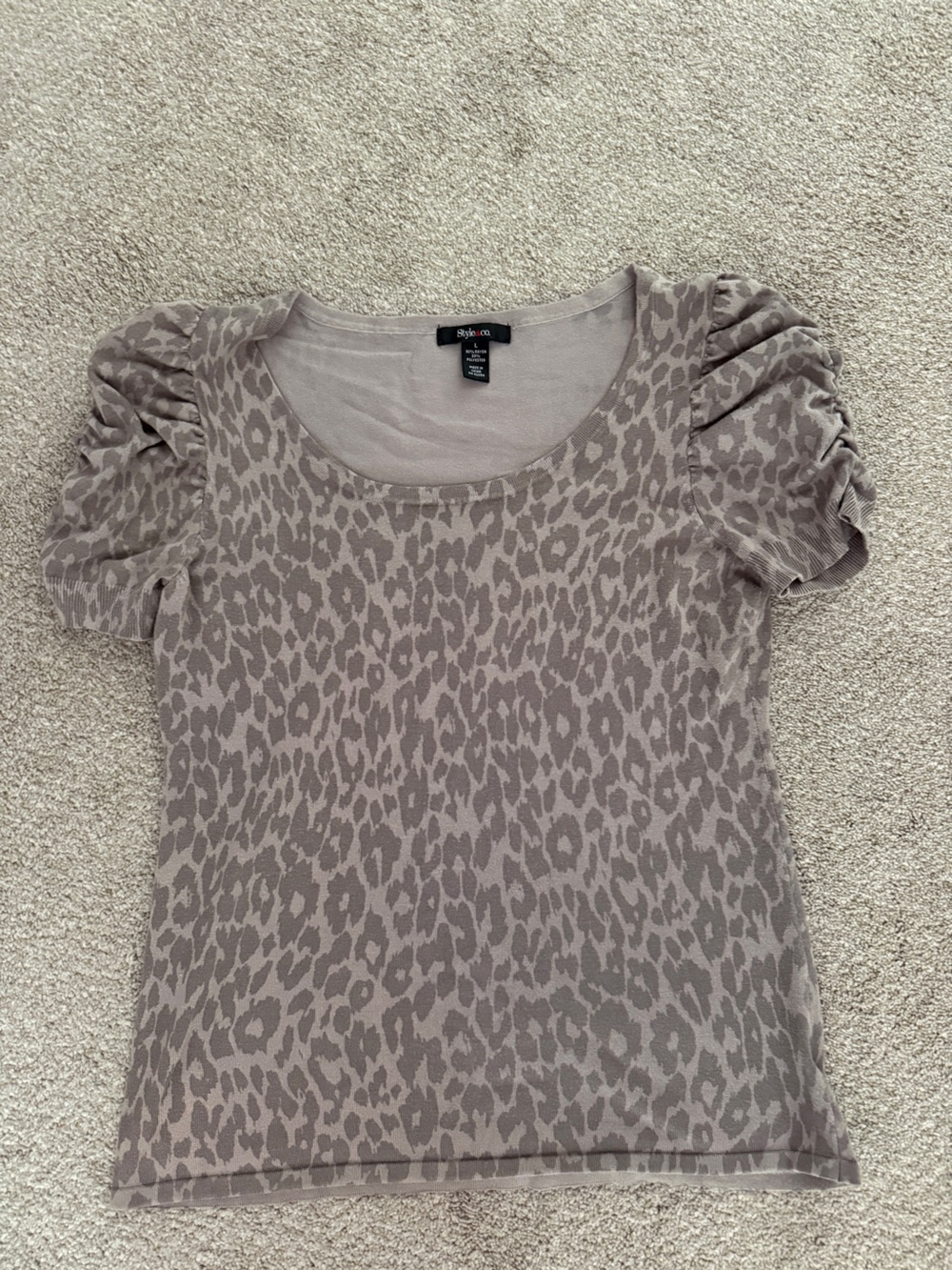 Style & Co. Taupe Leopard Puff-Sleeve Short Sleeve sweater size L